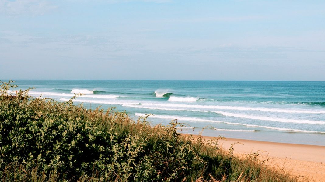 Surfing in Mimizan. All you need to know in this comprehensive Surf Guide.